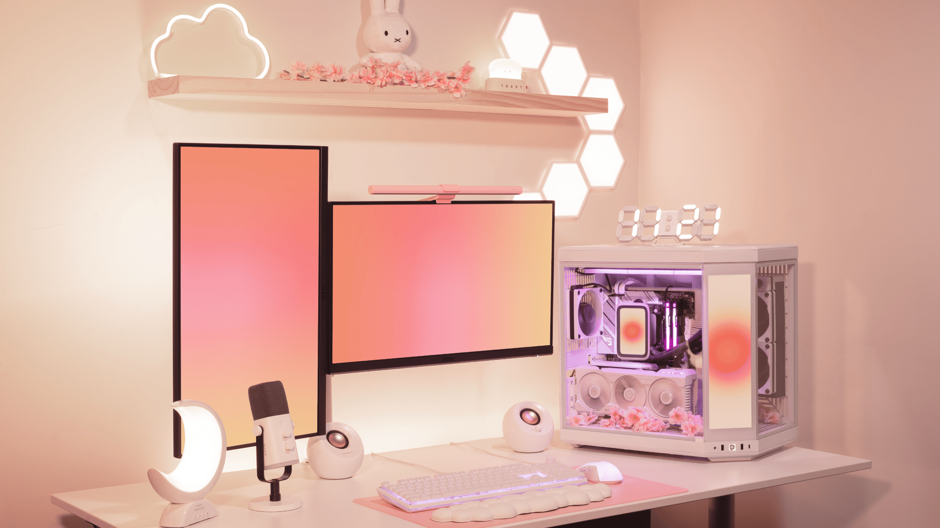 Deskscape — Cozy