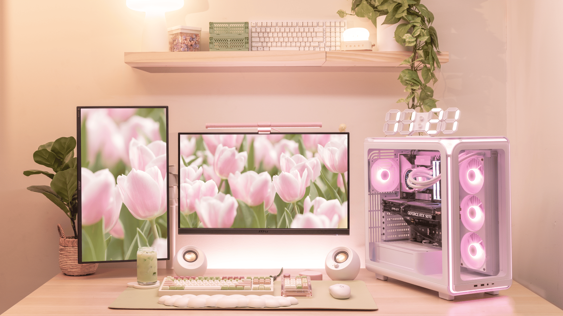 Deskscape — Cozy
